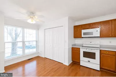 304 Chatham Square, Winchester, VA 22601 - Photo 3