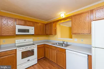 304 Chatham Square, Winchester, VA 22601 - Photo 7