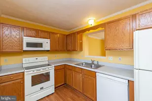 304 Chatham Square, Winchester, VA 22601 - Photo 7