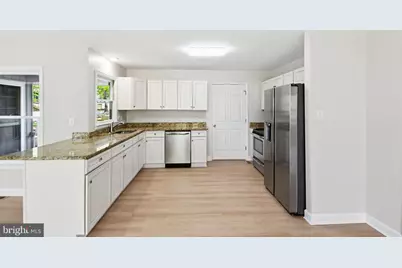 102 Northwood Circle, Cross Junction, VA 22625 - Photo 7