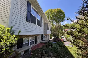 217 Pembridge Dr, Winchester, VA 22602 - Photo 5