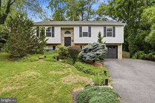 217 Pembridge Dr, Winchester, VA 22602 - Photo 1