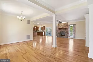 107 Harold Ct, Winchester, VA 22602 - Photo 5