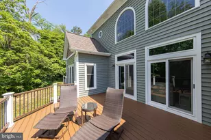 128 Babbs Run Ln, Winchester, VA 22603 - Photo 17