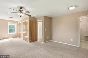 902 Enfield Dr, Winchester, VA 22602 - Photo 17