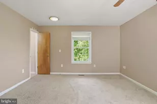 902 Enfield Dr, Winchester, VA 22602 - Photo 15