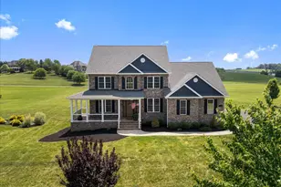 121 Nittany S Wy, Stephens City, VA 22655 - Photo 3