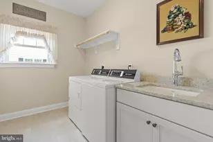135 Kinross Dr, Winchester, VA 22602 - Photo 25