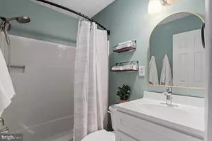 100 Huntcrest Cir, Winchester, VA 22602 - Photo 17