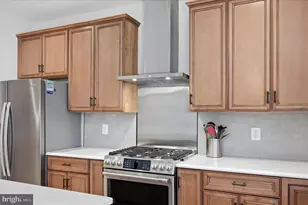514 Sleigh Dr, Cross Junction, VA 22625 - Photo 17