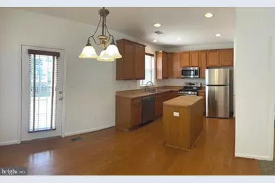 307 Hamilton Court, Stephens City, VA 22655 - Photo 3