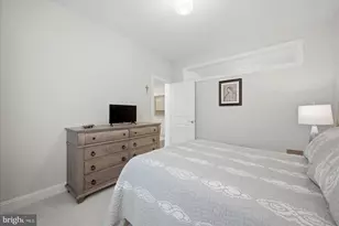 122 Foam Flower Dr, Lake Frederick, VA 22630 - Photo 33
