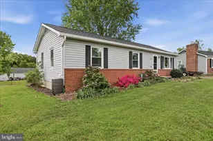 106 Lakeview Ct, Stephens City, VA 22655 - Photo 5