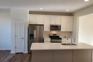 108 Alderman, Winchester, VA 22602 - Photo 5