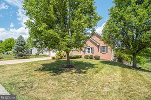 121 Travis Ct, Winchester, VA 22602 - Photo 5