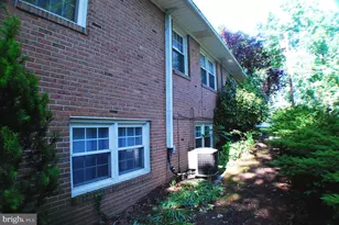 122 Armstrong Pl, Winchester, VA 22602 - Photo 5