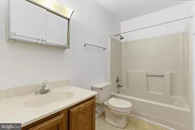 830 Locust Street #6, Stephens City, VA 22655 - Photo 9