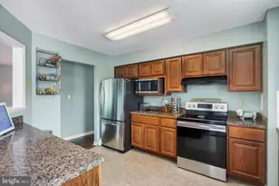 102 Cromwell Ct, Winchester, VA 22602 - Photo 3
