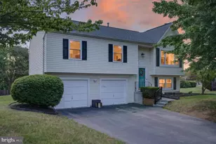 102 Cromwell Ct, Winchester, VA 22602 - Photo 1