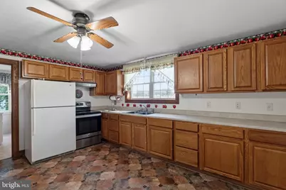 2974 Martinsburg, Stephenson, VA 22656 - Photo 11