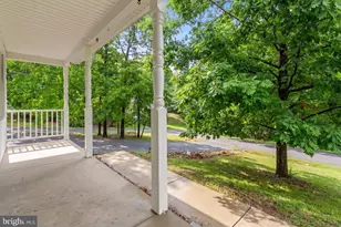 100 Woodlands Ln, Cross Junction, VA 22625 - Photo 3