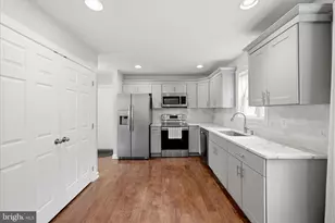 200 Fairway Cir, Cross Junction, VA 22625 - Photo 17
