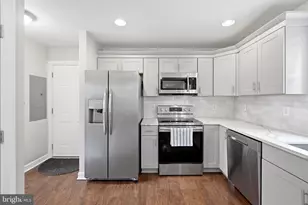 200 Fairway Cir, Cross Junction, VA 22625 - Photo 19