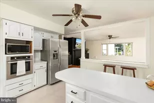 110 Grindstone Dr, Winchester, VA 22602 - Photo 5