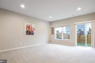 105 Pintangle Ct, Stephenson, VA 22656 - Photo 3