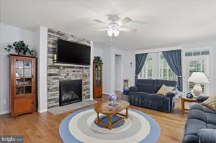 214 Dartmoor Dr, Stephens City, VA 22655 - Photo 11