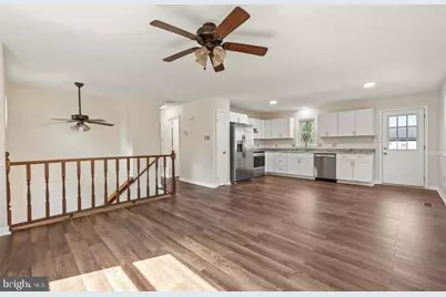 136 Nightingale Avenue, Stephens City, VA 22655 - Photo 9