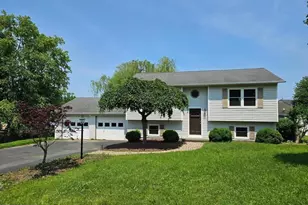 136 Nightingale Ave, Stephens City, VA 22655 - Photo 1