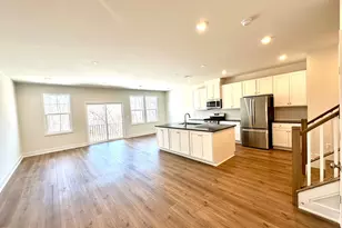 131 Leather Flower Dr, Lake Frederick, VA 22630 - Photo 5