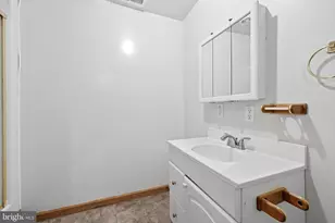 303 Pembridge Dr, Winchester, VA 22602 - Photo 35