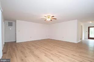1001 N Timber Ridge Rd, Cross Junction, VA 22625 - Photo 5