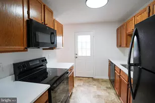 218 Stratford Dr, Winchester, VA 22602 - Photo 7