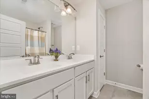 103 Fairway Cir, Cross Junction, VA 22625 - Photo 21