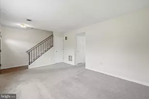 304 Ash Hollow Dr, Winchester, VA 22602 - Photo 7