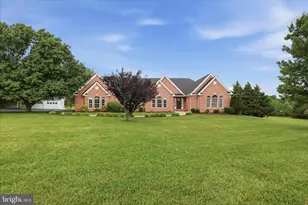300 Tavistock Dr, Winchester, VA 22602 - Photo 3
