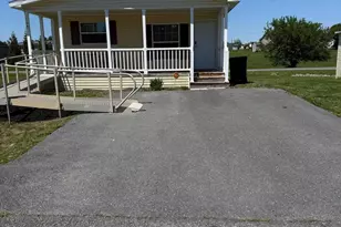 105 Chamberlain Ct, Winchester, VA 22603 - Photo 1
