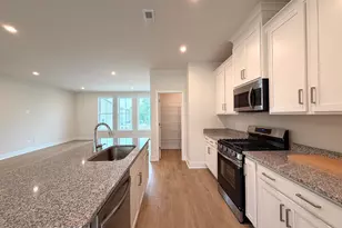 135 Heyford Dr, Stephenson, VA 22656 - Photo 9