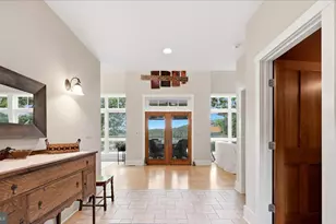 130 Lake Shore Dr, Cross Junction, VA 22625 - Photo 3