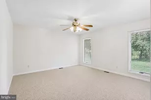 408 Masters Dr, Cross Junction, VA 22625 - Photo 17