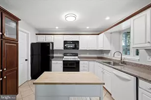 102 Clevenger Ct, Winchester, VA 22601 - Photo 17
