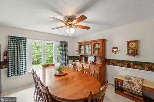 201 Woodridge Ln, Winchester, VA 22603 - Photo 17