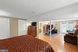 201 Woodridge Ln, Winchester, VA 22603 - Photo 33