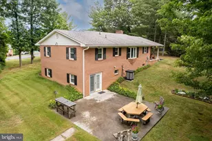 201 Woodridge Ln, Winchester, VA 22603 - Photo 43