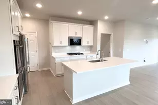 106 Oleander Ct, Winchester, VA 22603 - Photo 5