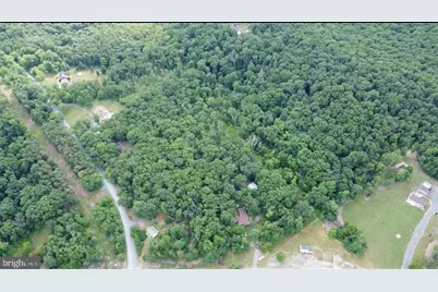 1917 S Timber Ridge, Cross Junction, VA 22625 - Photo 17