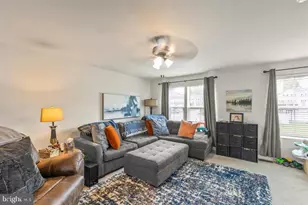 350 Sage Cir, Winchester, VA 22603 - Photo 7